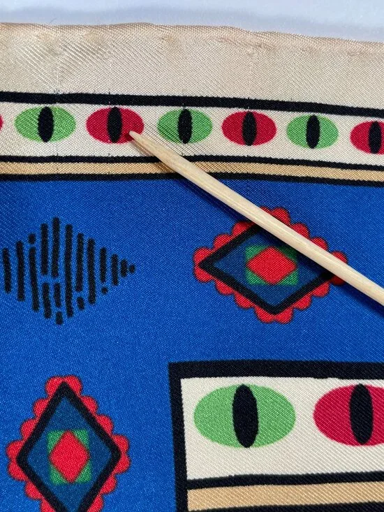 👜 Rare Gucci Blind For Love Tiger Moon Silk Scarf – NWT - Picture 15 of 16